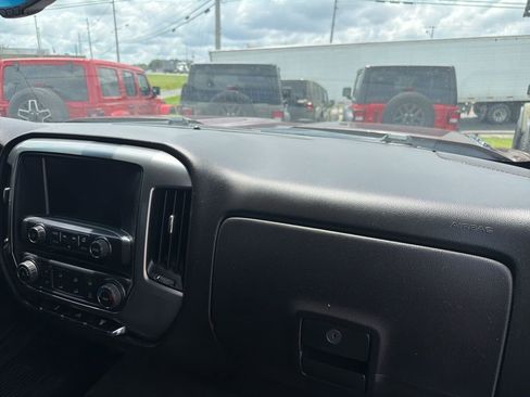 Used 2016 Chevrolet Silverado 2500 LT AWD/4WD image 26