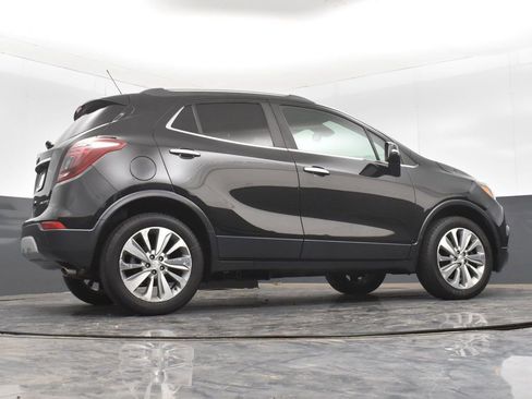 Used 2018 Buick Encore Preferred AWD/4WD image 21
