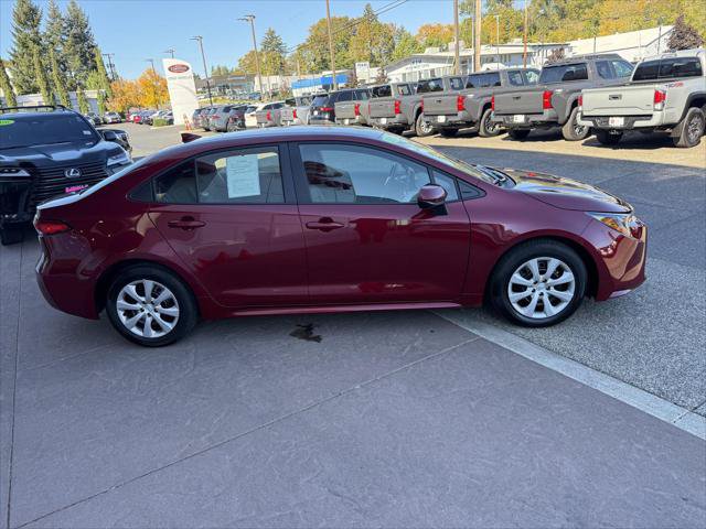 Certified 2025 Toyota Corolla LE FWD image 8