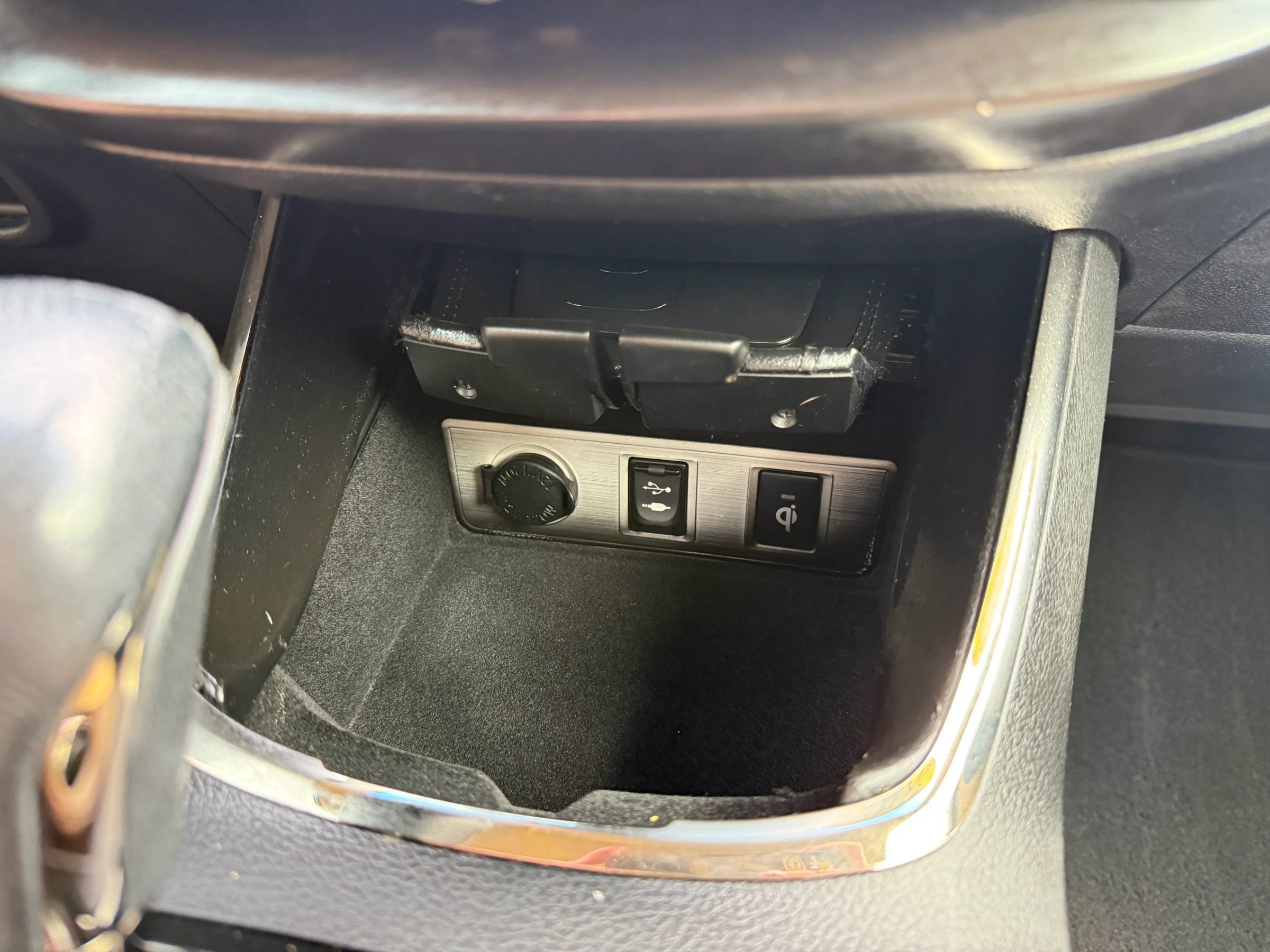 Used 2018 Toyota Avalon XLE Premium FWD image 31