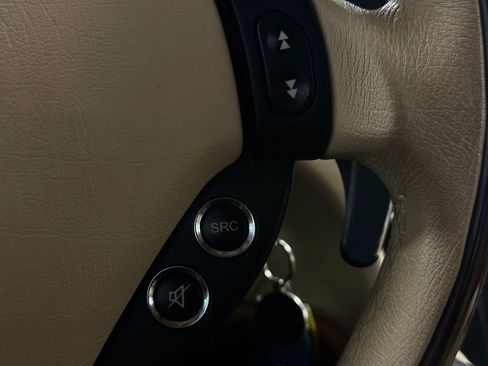 Used 2013 Maserati GranTurismo Sport RWD image 26