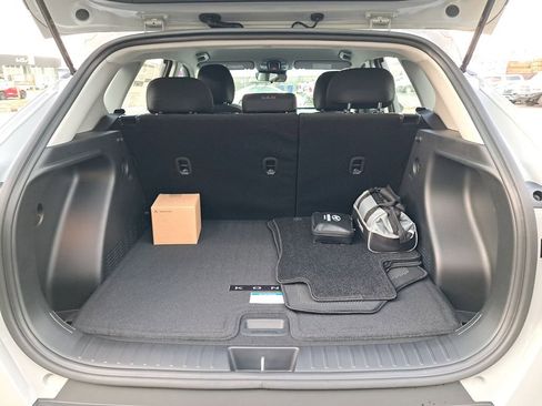New 2026 Hyundai Kona SE AWD/4WD image 28