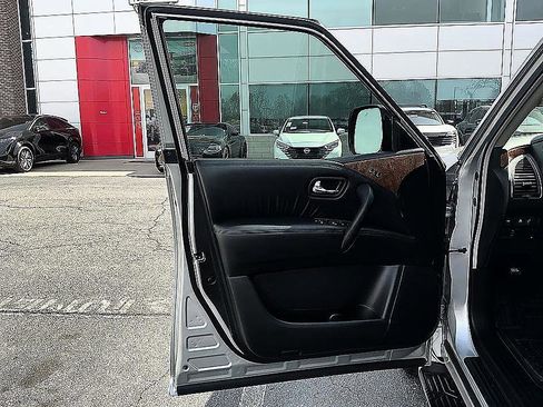 Certified 2024 Nissan Armada SL AWD/4WD image 11