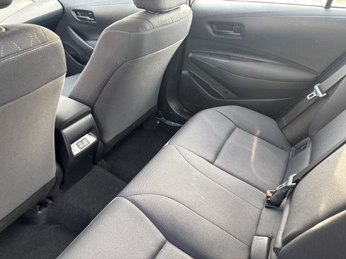 Used 2025 Toyota Corolla LE image 13