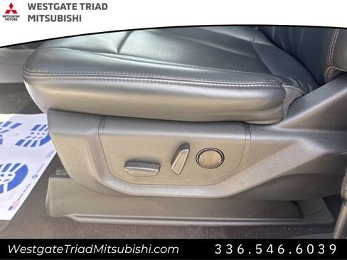 Used 2023 Ford Expedition Max XLT image 15