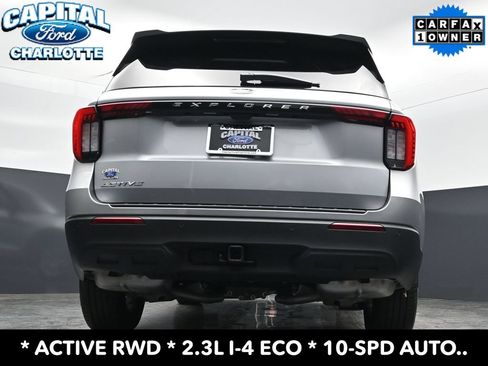 Used 2025 Ford Explorer Active RWD image 25