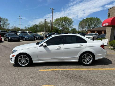 Used 2013 Mercedes-Benz C 300 4MATIC Sedan w/ Premium 1 Pkg image 8