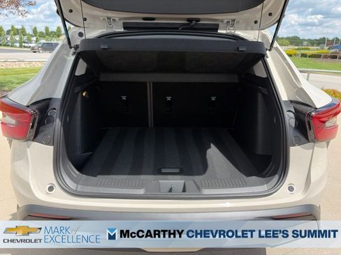 New 2026 Chevrolet Trax ACTIV FWD image 37