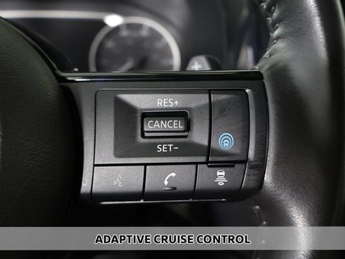 Used 2023 Nissan Pathfinder SL w/ SL Premium Package AWD/4WD image 5