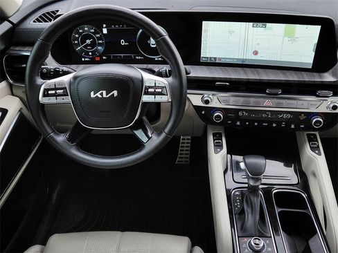 Certified 2023 Kia Telluride SX image 28