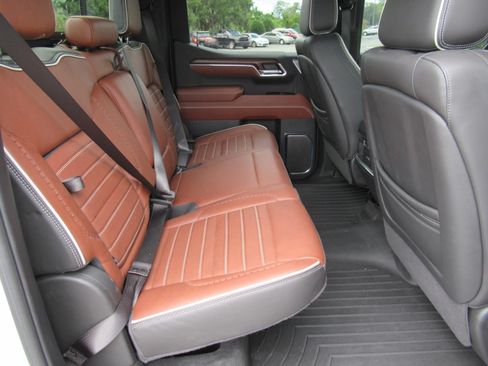 Used 2024 GMC Sierra 1500 Denali Ultimate AWD/4WD image 41