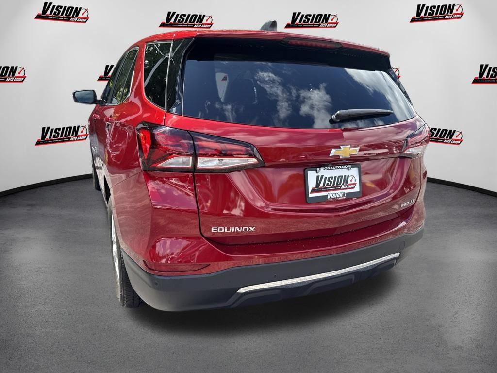 Used 2024 Chevrolet Equinox LT AWD/4WD image 7