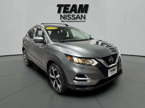 Certified 2022 Nissan Rogue Sport SL image 1