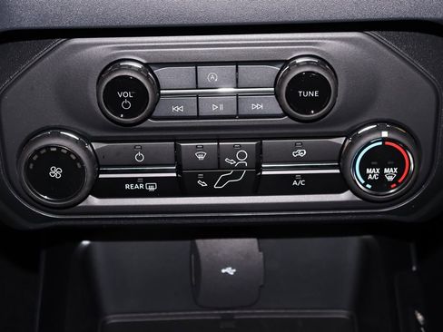 New 2026 Ford Bronco 2-Door w/ Sasquatch Package image 24