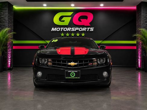 Used 2010 Chevrolet Camaro SS w/ LPO, Ground Effects Package RWD image 2