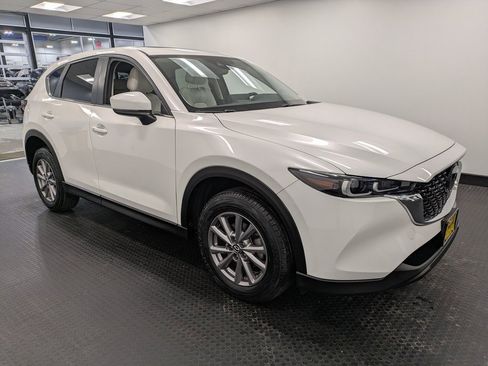 Certified 2023 MAZDA CX-5 AWD 2.5 S w/ Preferred Package image 3