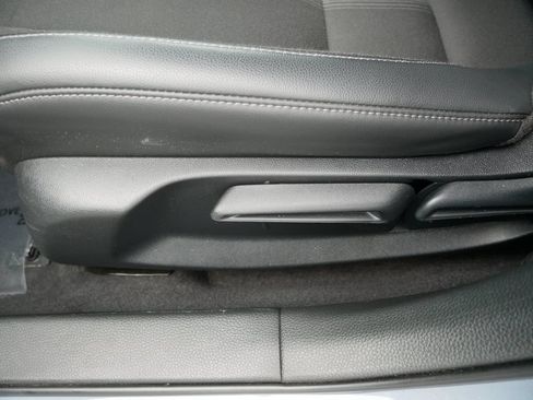 Used 2023 Honda Civic Sport image 15