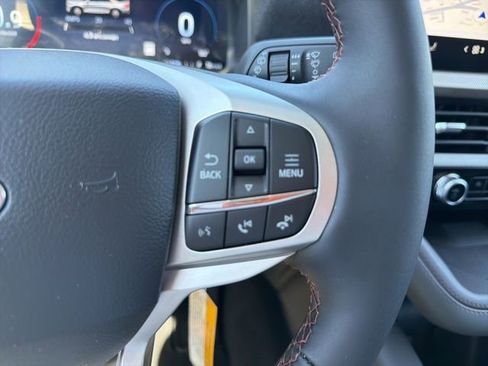 New 2026 Ford Explorer Active RWD image 21