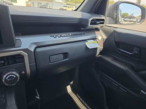 New 2025 Toyota Tacoma SR5 image 21