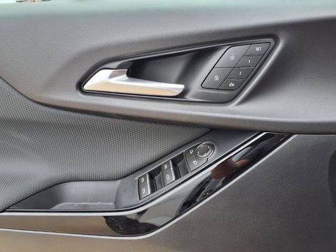 New 2026 Chevrolet Equinox RS w/ Convenience Package III AWD/4WD image 14