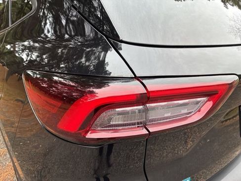 Used 2025 Ford Escape ST-Line image 13