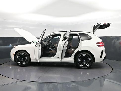 New 2026 BMW X3 xDrive30 w/ Premium Package AWD/4WD image 47