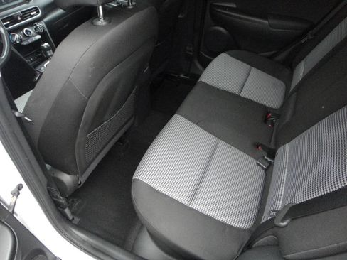 Used 2021 Hyundai Kona SEL Plus w/ Cargo Package AWD/4WD image 12