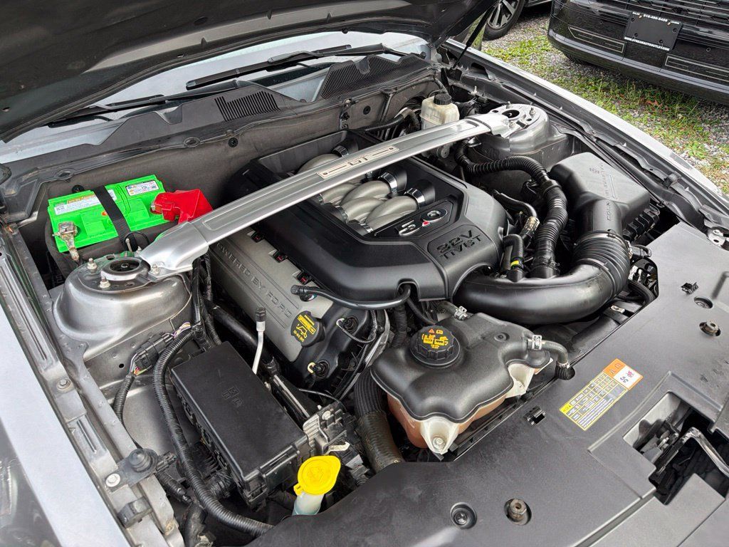 Used 2012 Ford Mustang GT Premium w/ Electronics Pkg RWD image 15