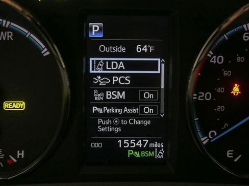Used 2018 Toyota RAV4 Limited AWD/4WD image 40