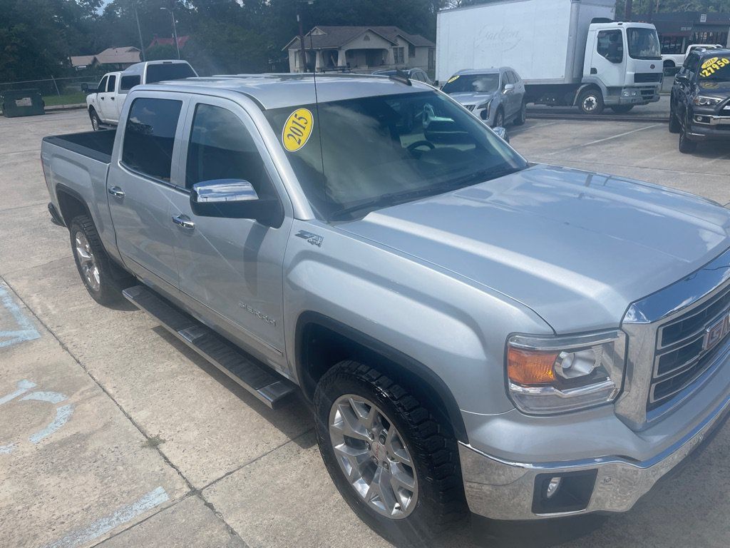 Used 2015 GMC Sierra 1500 SLT w/ SLT Crew Cab Value Package AWD/4WD image 4