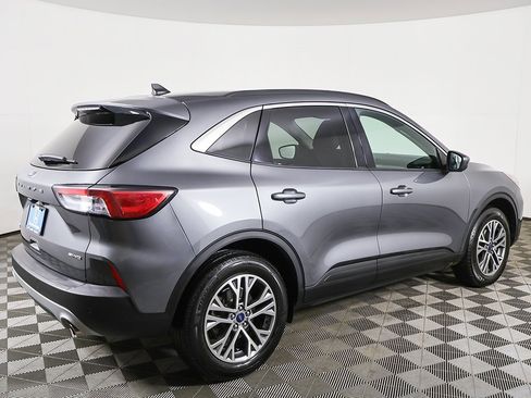 Used 2022 Ford Escape SEL image 8