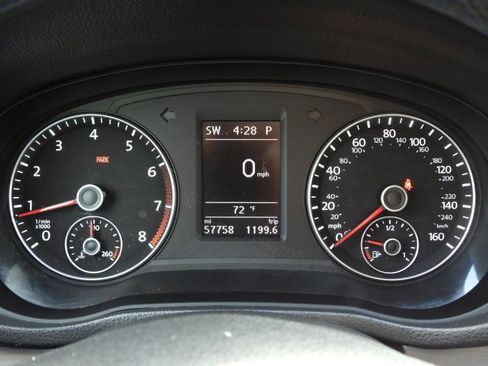 Used 2014 Volkswagen Passat 1.8T SE image 48