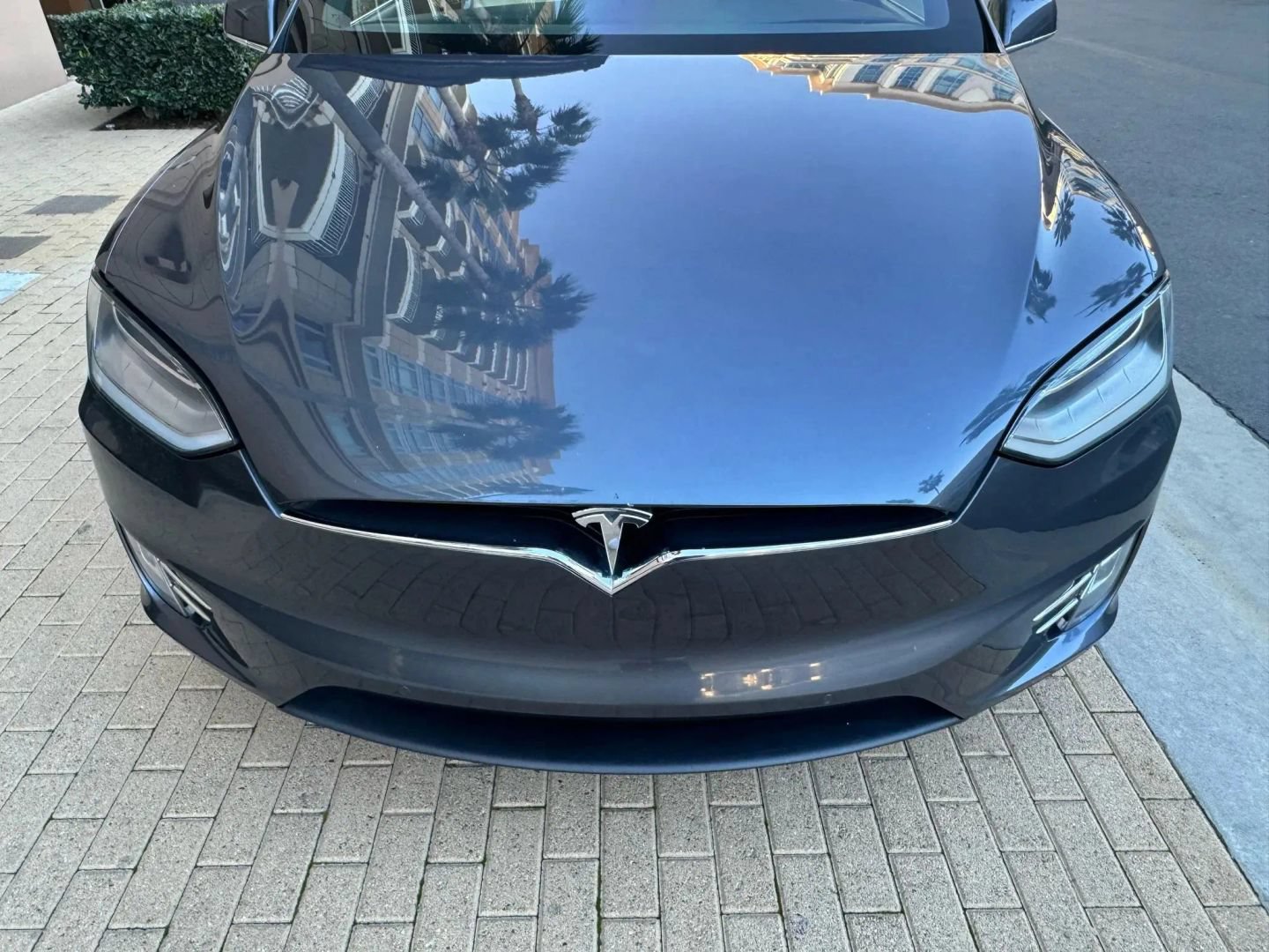 Used 2018 Tesla Model X 100D AWD/4WD image 27