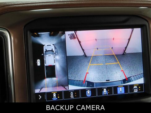 Used 2022 Chevrolet Silverado 2500 High Country image 19