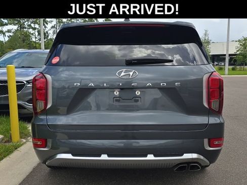 Used 2021 Hyundai Palisade Calligraphy FWD image 4
