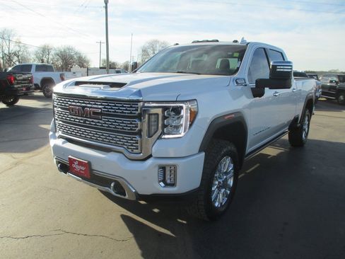 Used 2023 GMC Sierra 2500 Denali w/ Denali Ultimate Package image 12