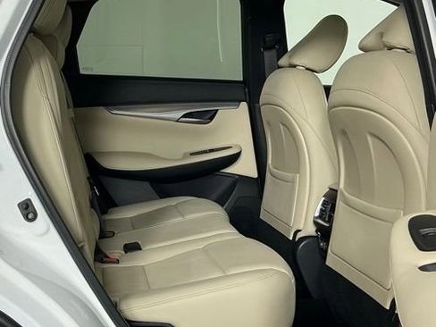 Used 2019 INFINITI QX50 Essential w/ Cargo Package FWD image 28