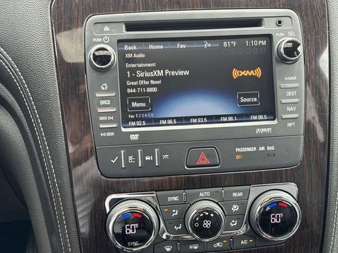 Used 2017 Chevrolet Traverse LT FWD image 26