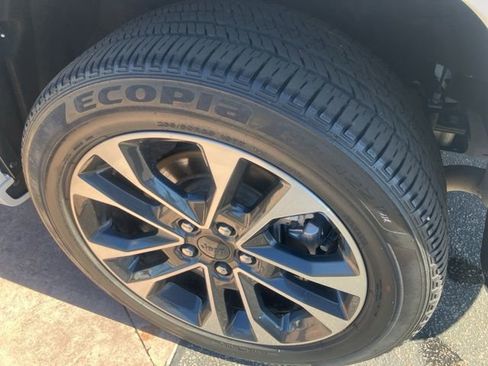 Used 2022 Jeep Grand Cherokee L Overland w/ Luxury Tech Group IV image 26