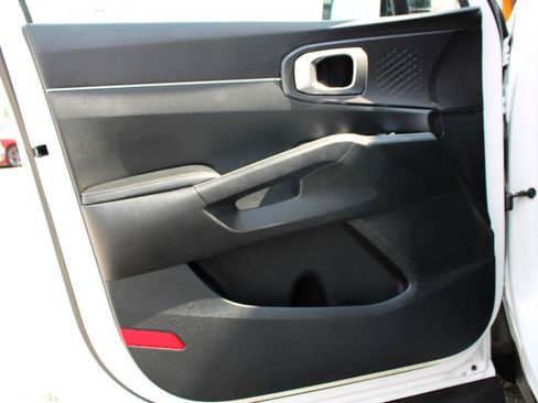 Used 2021 Kia Sorento S w/ Panoramic Sunroof Package FWD image 27