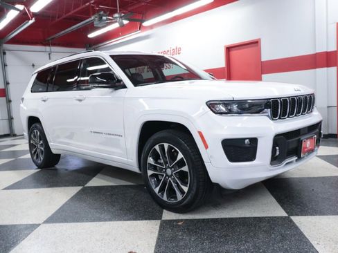 Used 2021 Jeep Grand Cherokee L Overland w/ Advanced Protech Group III RWD image 2