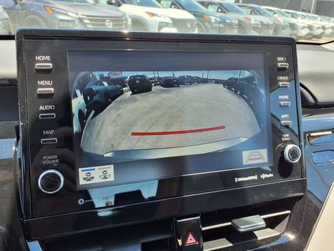 Used 2023 Toyota Camry XLE w/ Cold Weather Package FWD image 9