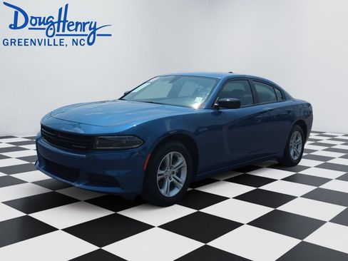 Used 2023 Dodge Charger SXT RWD image 1