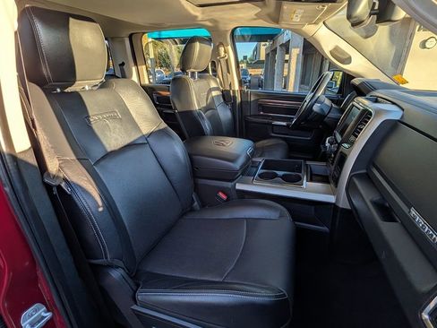 Used 2014 RAM 1500 Laramie w/ Convenience Group image 31