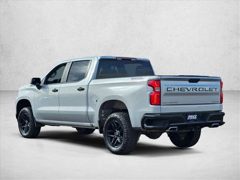 Used 2019 Chevrolet Silverado 1500 Custom Trail Boss w/ Custom Convenience Package AWD/4WD image 6