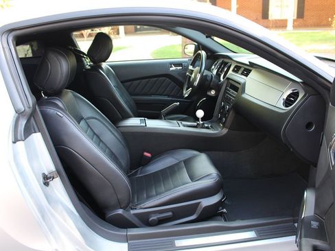 Used 2014 Ford Mustang GT Premium w/ GT Track Package image 11