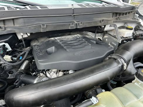 Used 2023 Ford F150 Lariat w/ Equipment Group 502A High image 30