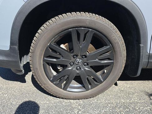 Used 2022 Honda Pilot Black Edition image 4