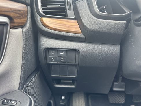 Used 2020 Honda CR-V Touring image 27