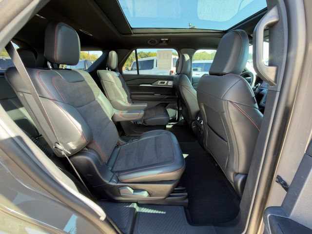 Used 2026 Ford Explorer ST w/ Sun And Sound Package AWD/4WD image 11